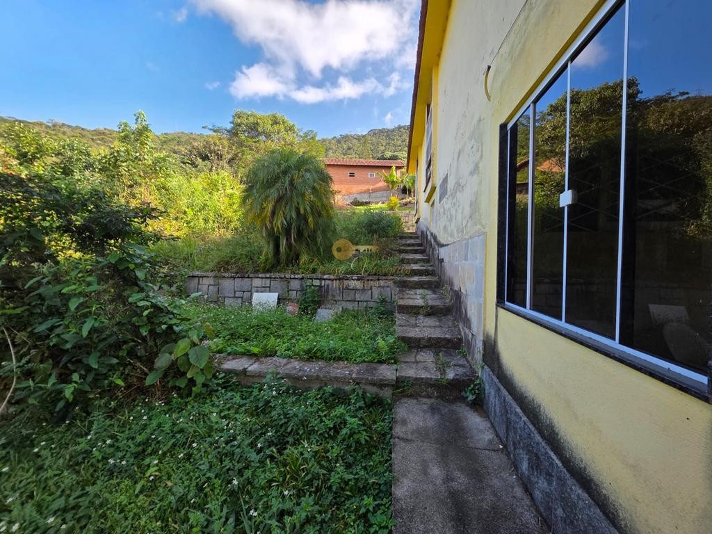 Casa à venda com 6 quartos, 375m² - Foto 31