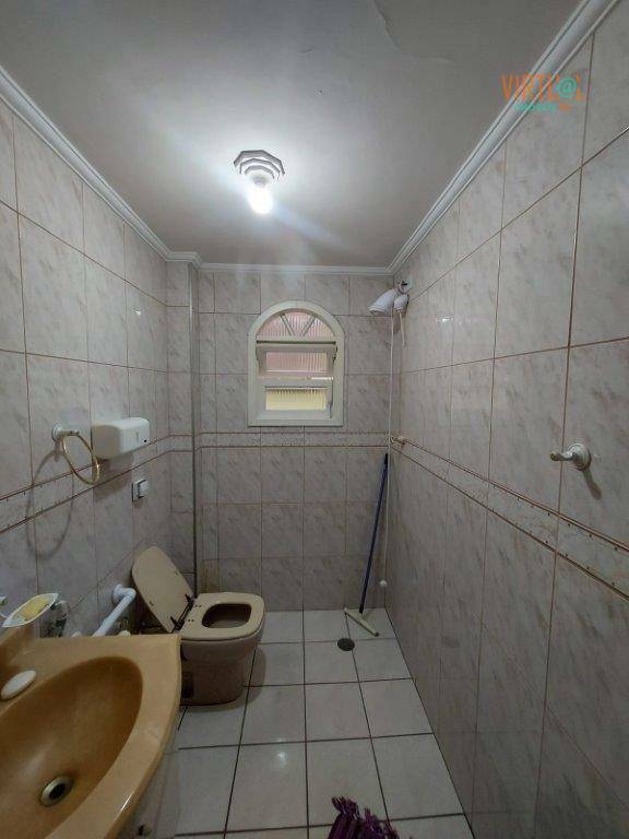 Sobrado à venda com 3 quartos, 183m² - Foto 6