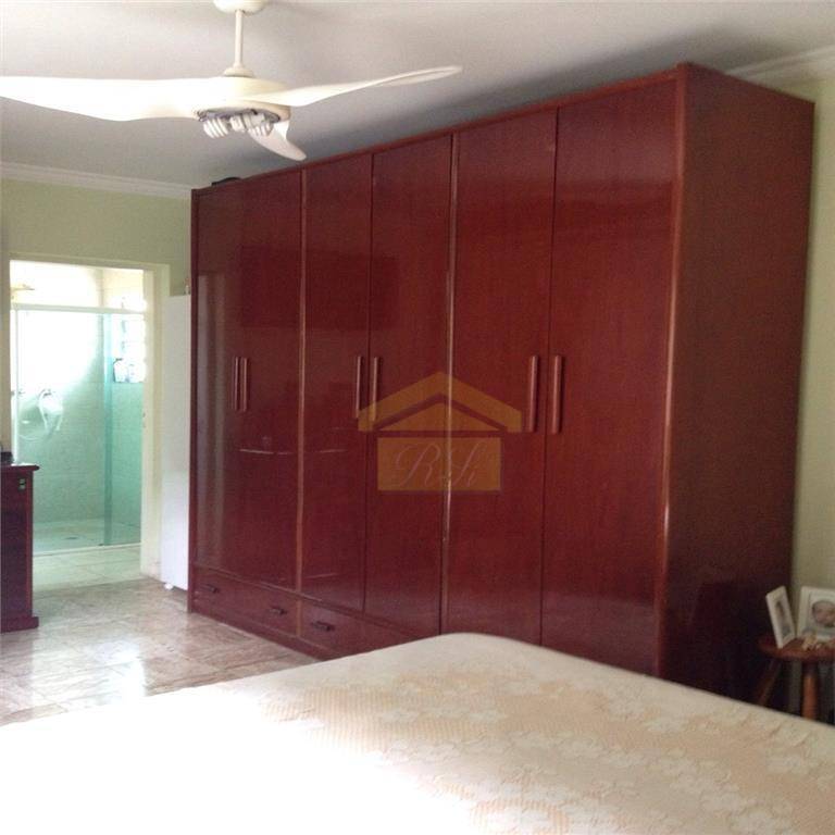 Sobrado à venda com 3 quartos, 180m² - Foto 11