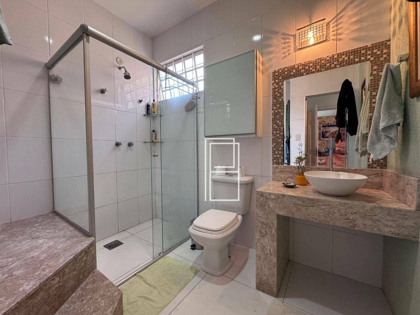 Casa à venda com 5 quartos, 280m² - Foto 24
