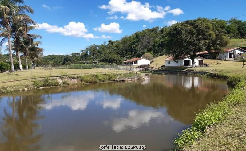 Fazenda à venda com 7 quartos, 53000m² - Foto 2