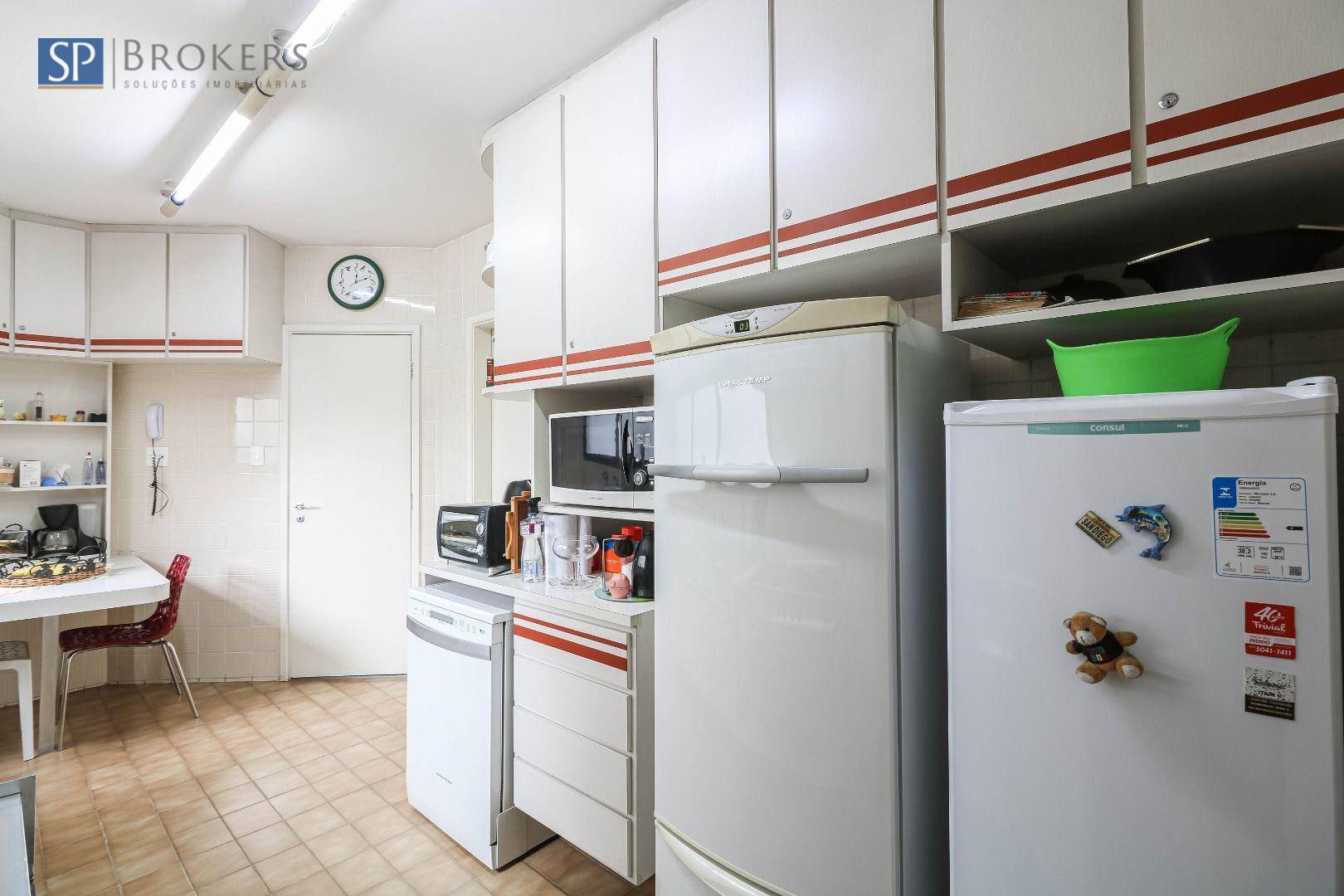 Apartamento à venda com 4 quartos, 173m² - Foto 13