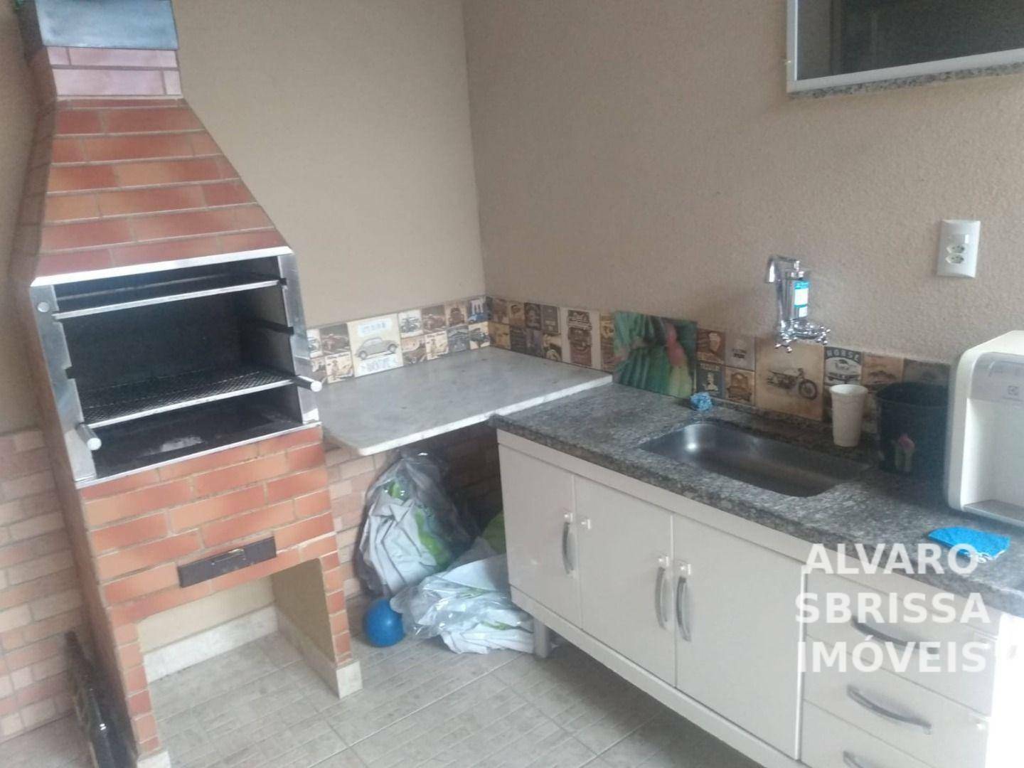 Casa à venda com 2 quartos, 69m² - Foto 16