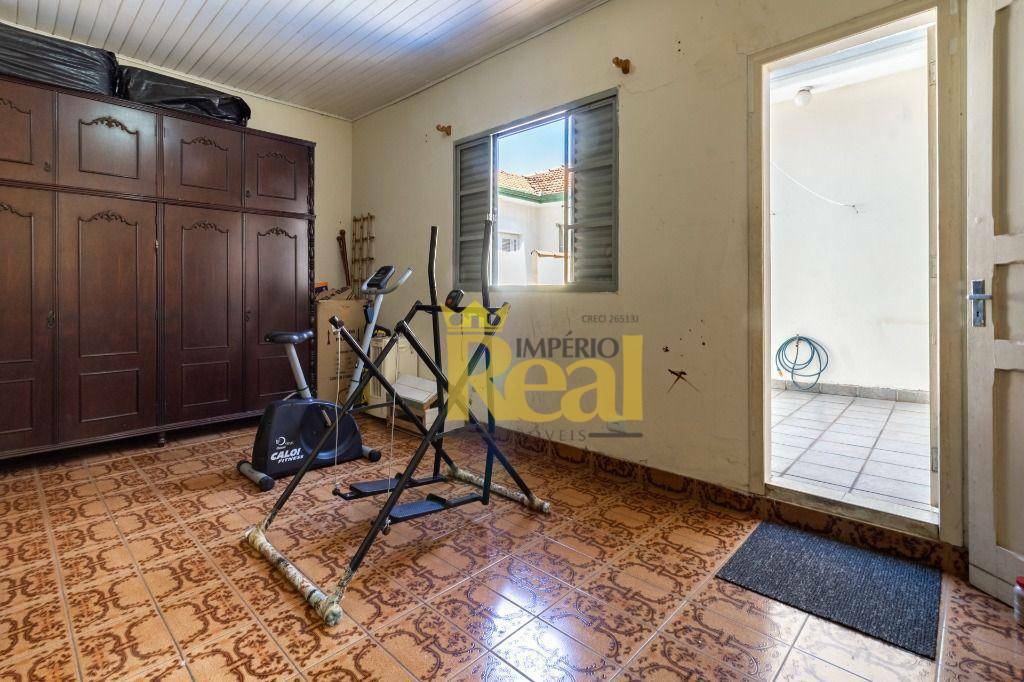 Casa à venda com 4 quartos, 178m² - Foto 40