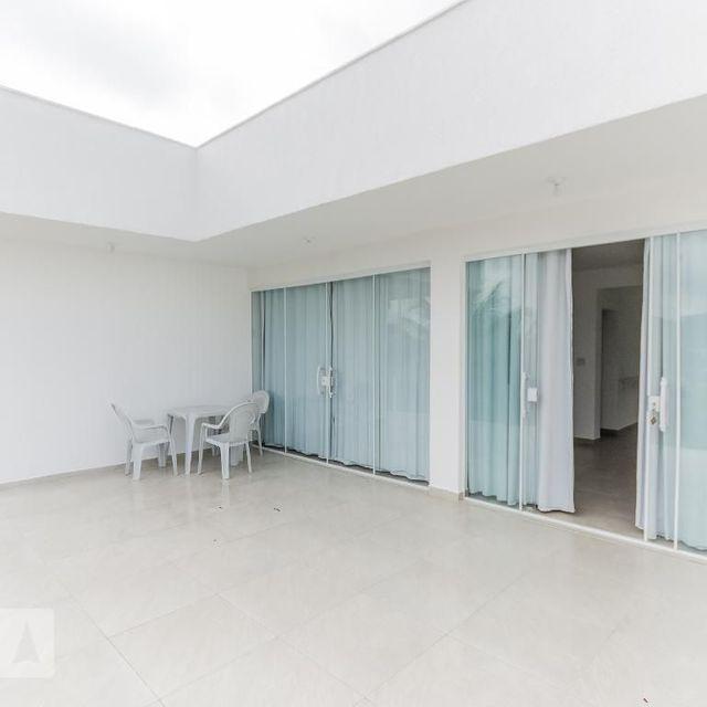 Casa à venda com 6 quartos, 450m² - Foto 3