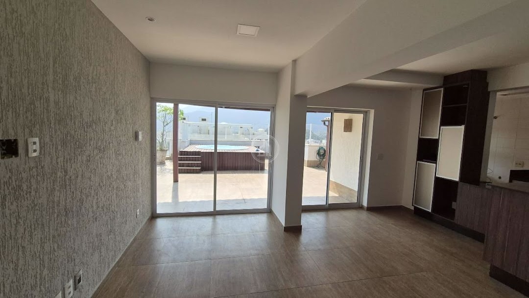 Cobertura à venda com 2 quartos, 166m² - Foto 3