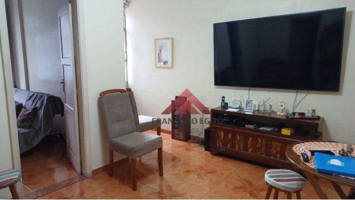 Apartamento à venda com 2 quartos, 50m² - Foto 4