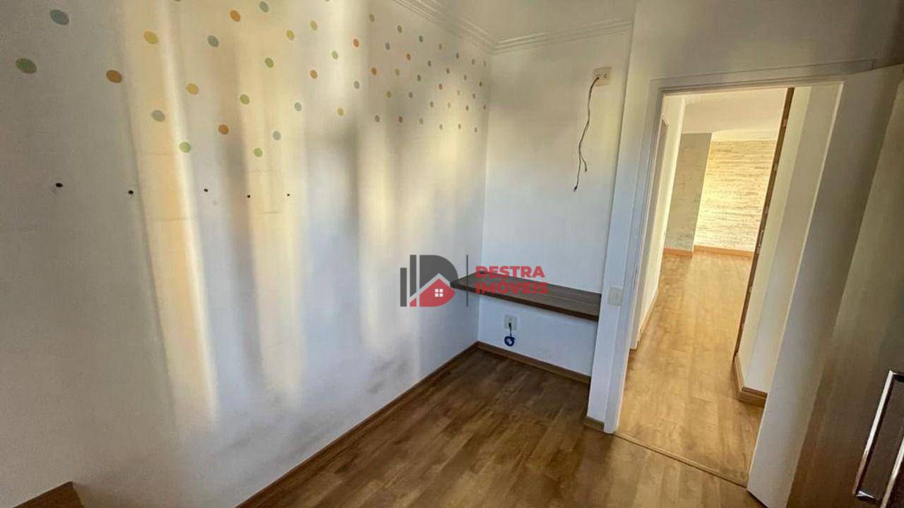 Apartamento à venda com 3 quartos, 123m² - Foto 11