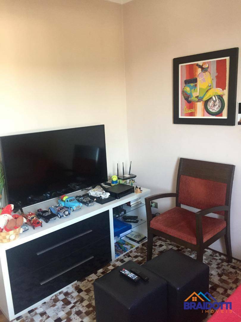 Apartamento à venda com 2 quartos, 77m² - Foto 10