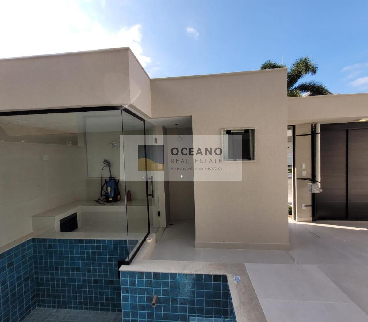 Casa de Condomínio à venda com 4 quartos, 400m² - Foto 4