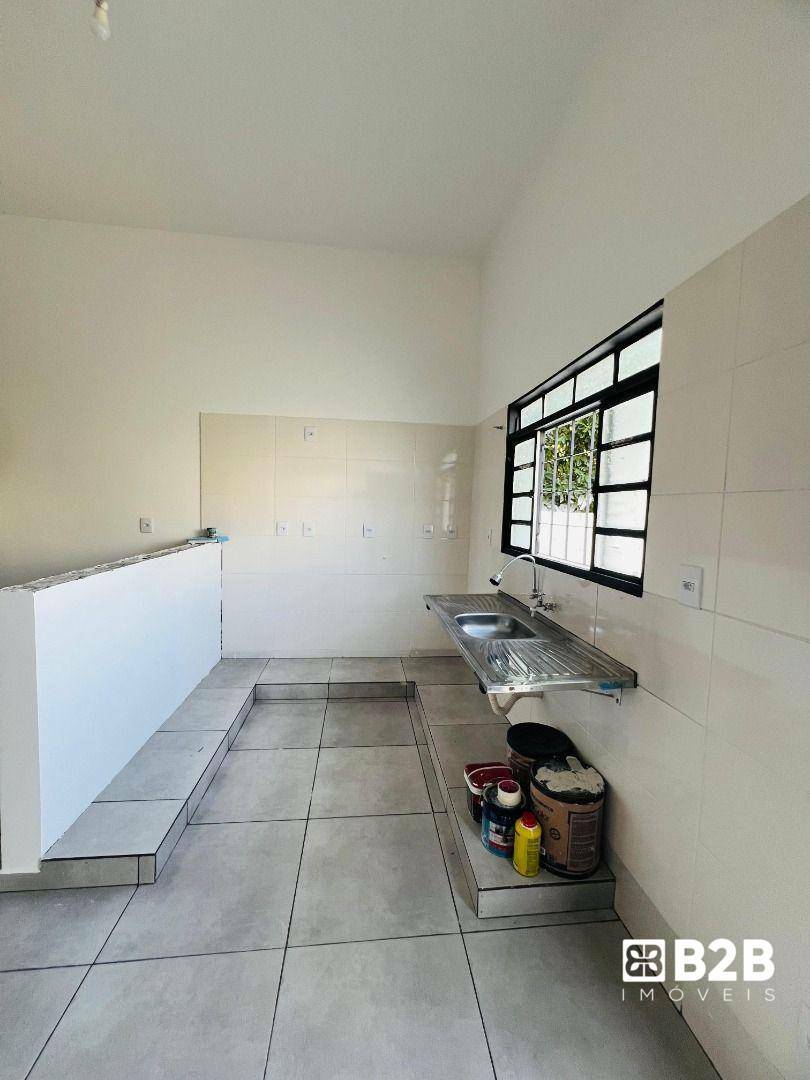 Casa à venda com 1 quarto, 198M2 - Foto 2