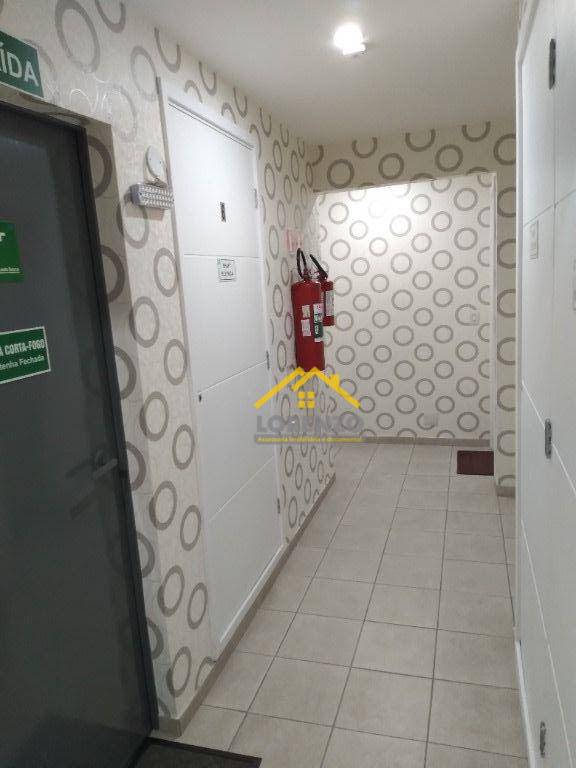 Apartamento à venda com 3 quartos, 130m² - Foto 29