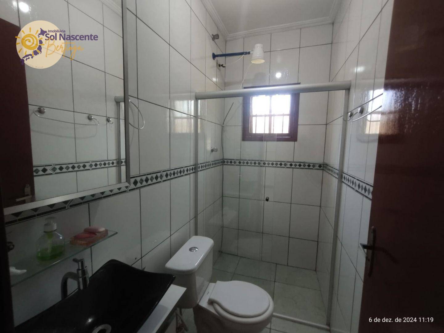 Casa à venda e aluguel com 3 quartos, 150m² - Foto 11