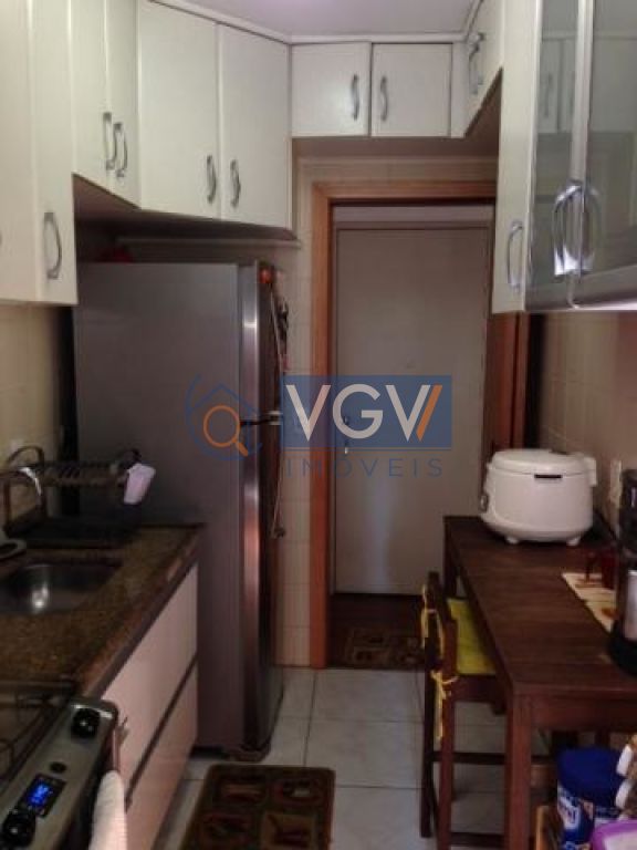 Apartamento à venda com 3 quartos, 65m² - Foto 7