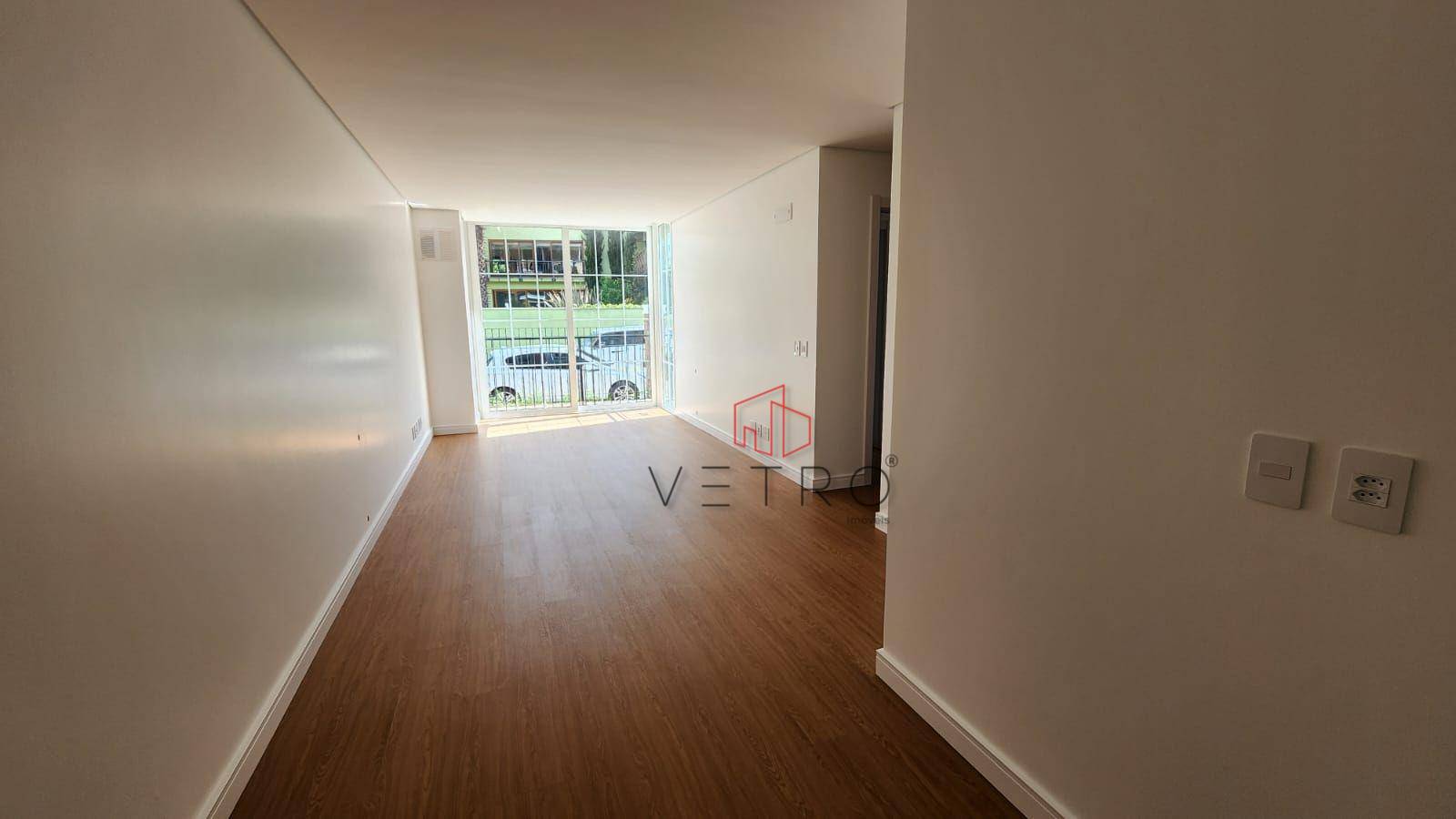 Apartamento à venda com 2 quartos, 97m² - Foto 1