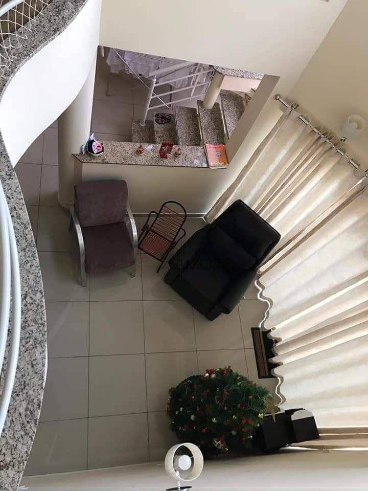 Sobrado à venda e aluguel com 3 quartos, 263m² - Foto 10