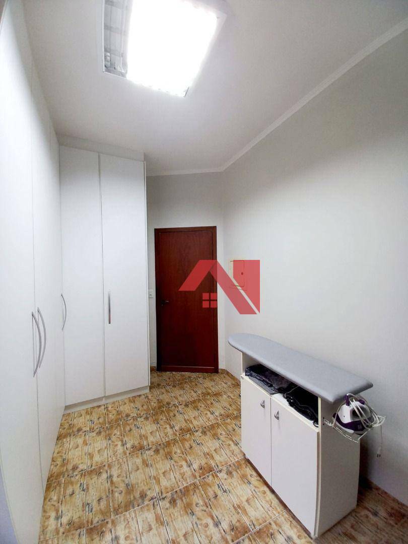 Casa à venda com 3 quartos, 170m² - Foto 13