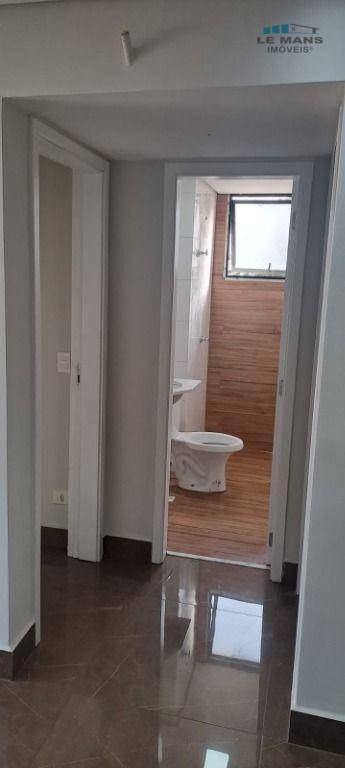 Apartamento à venda com 2 quartos, 65m² - Foto 4