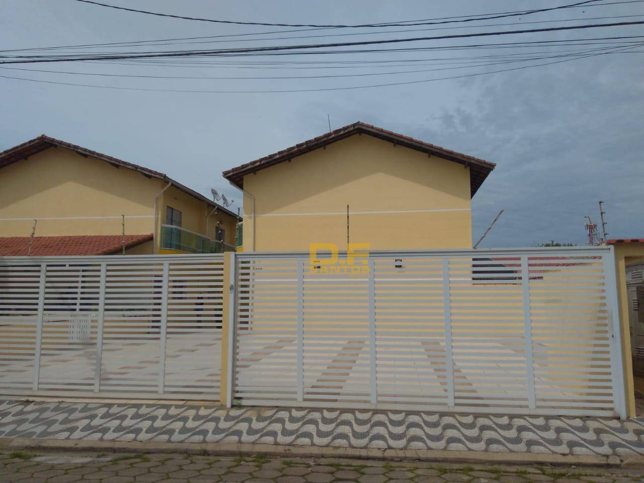 Sobrado à venda com 2 quartos, 72m² - Foto 9