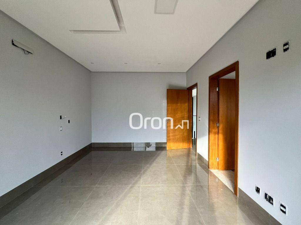 Sobrado à venda com 4 quartos, 310m² - Foto 7