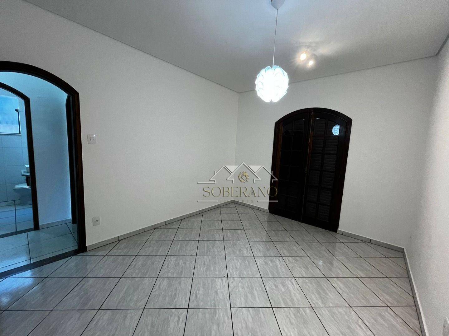 Sobrado à venda com 3 quartos, 180M2 - Foto 6