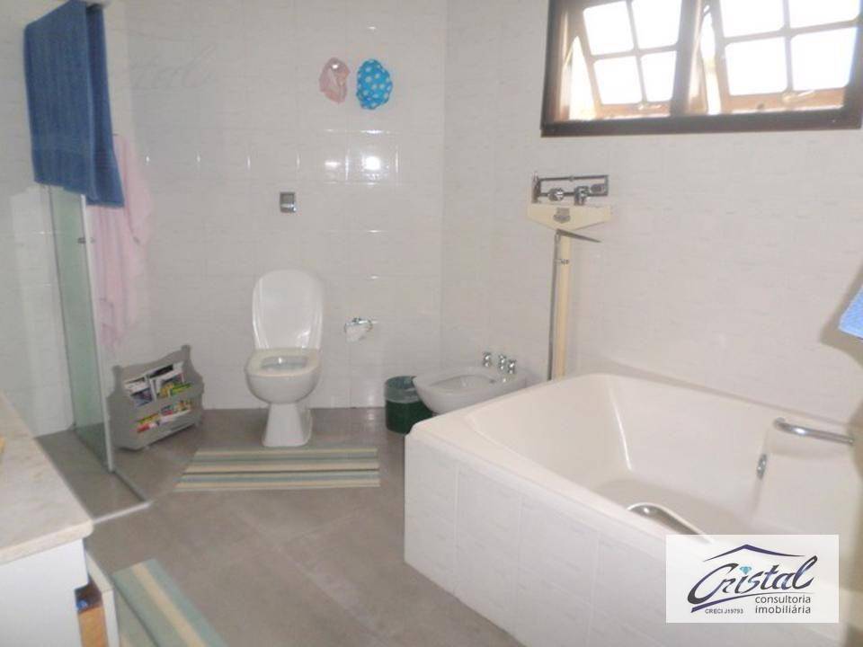 Casa de Condomínio à venda com 3 quartos, 400m² - Foto 19