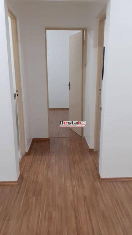 Apartamento à venda com 2 quartos, 55m² - Foto 3