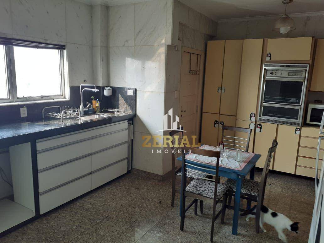 Apartamento à venda com 3 quartos, 220m² - Foto 5