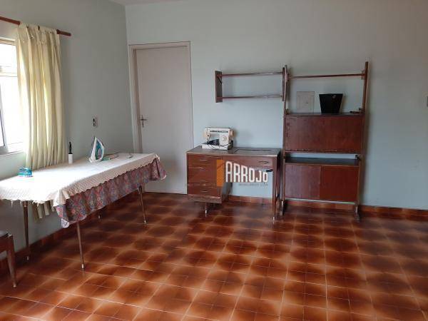 Sobrado à venda com 3 quartos, 194m² - Foto 8