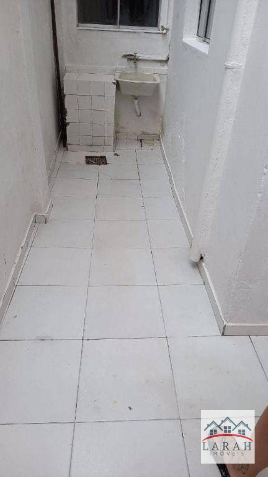 Casa à venda com 2 quartos, 100m² - Foto 5