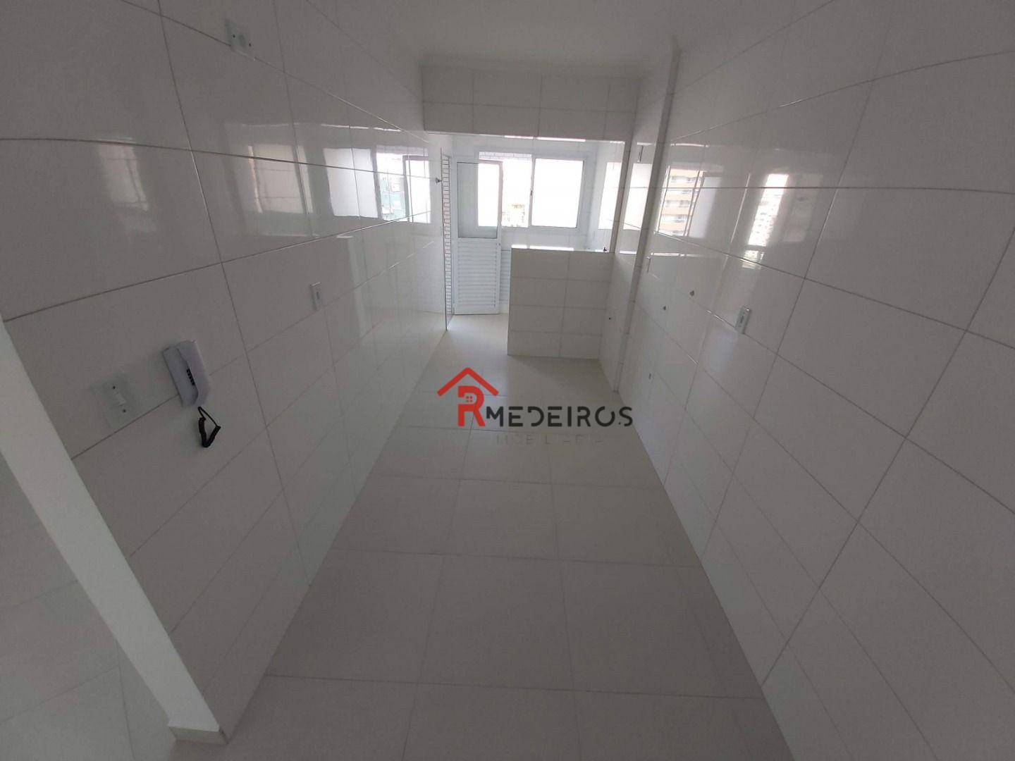 Apartamento à venda com 3 quartos, 121m² - Foto 19