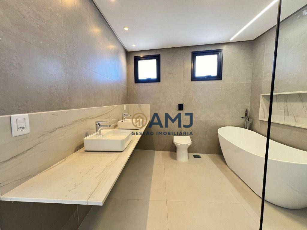 Sobrado à venda com 4 quartos, 314m² - Foto 21