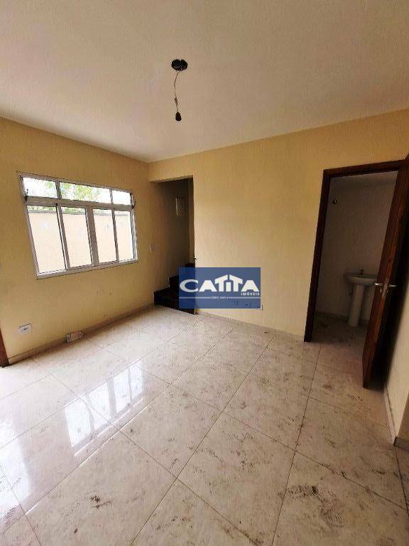 Sobrado à venda com 2 quartos, 60m² - Foto 11