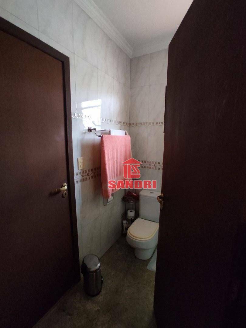 Sobrado à venda com 3 quartos, 365m² - Foto 15