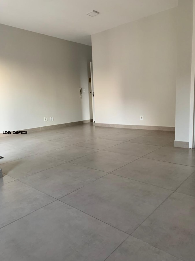Apartamento para alugar com 2 quartos, 68m² - Foto 4