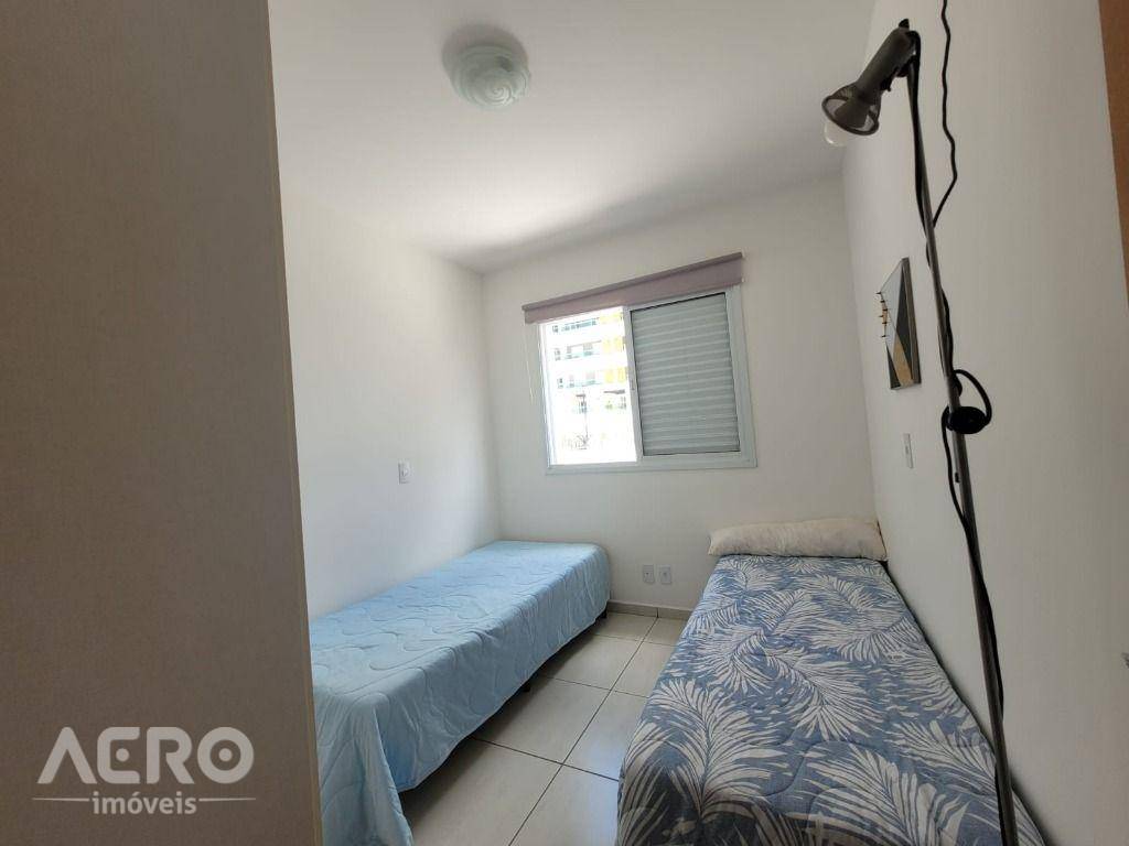 Apartamento à venda com 2 quartos, 70m² - Foto 34