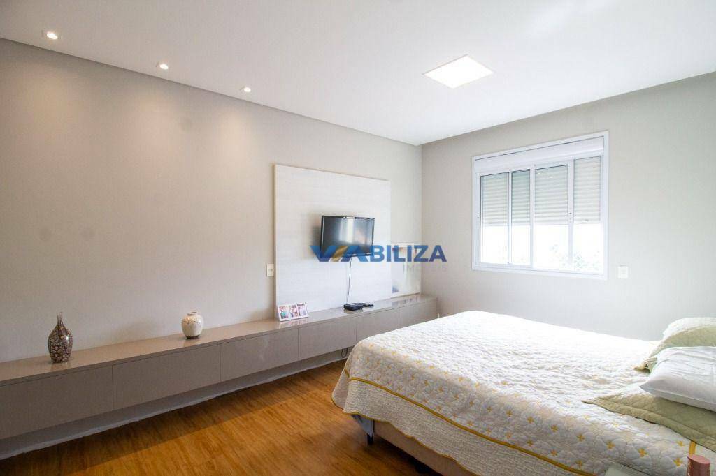 Apartamento à venda com 3 quartos, 202m² - Foto 25