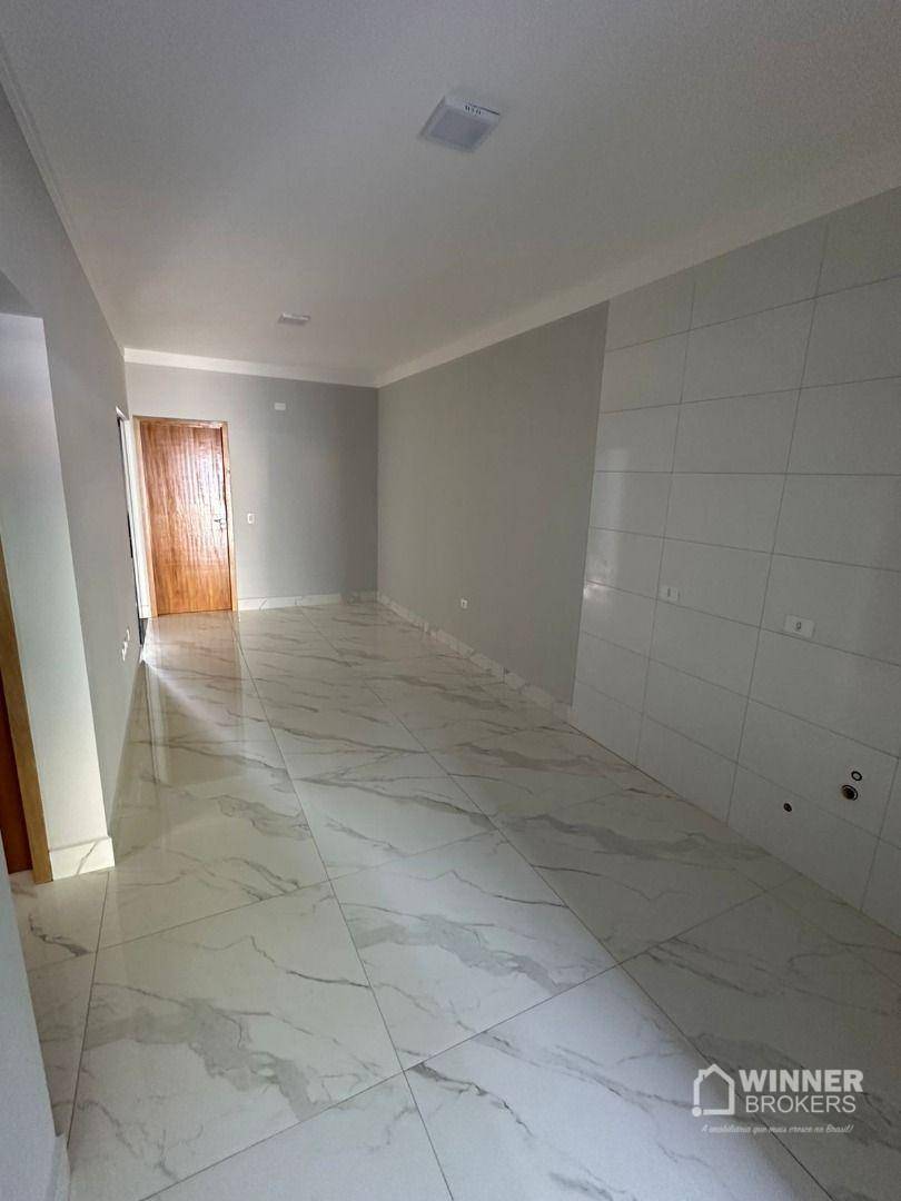 Casa à venda com 3 quartos, 80m² - Foto 7