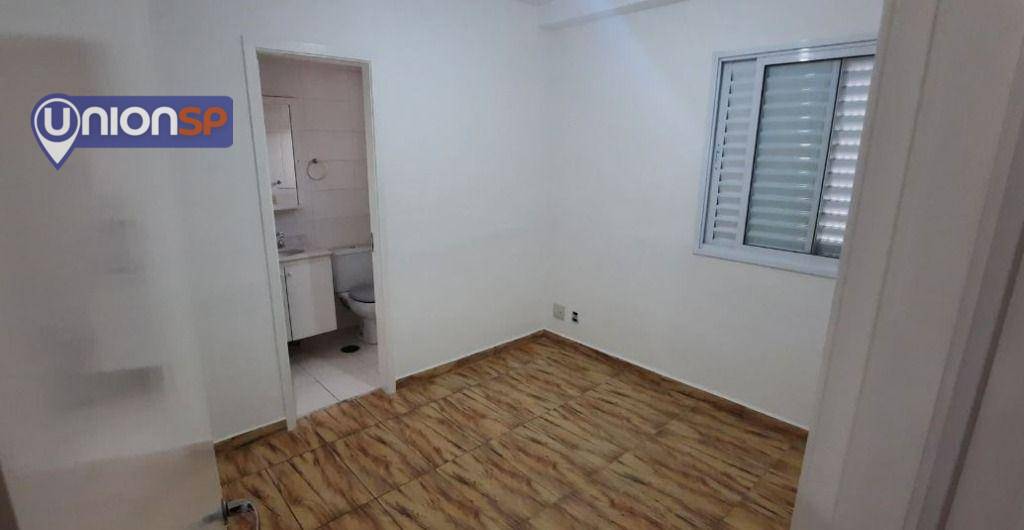 Apartamento à venda com 2 quartos, 62m² - Foto 2