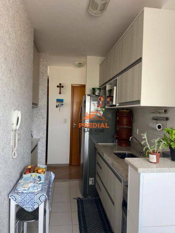 Apartamento à venda com 3 quartos, 71m² - Foto 10