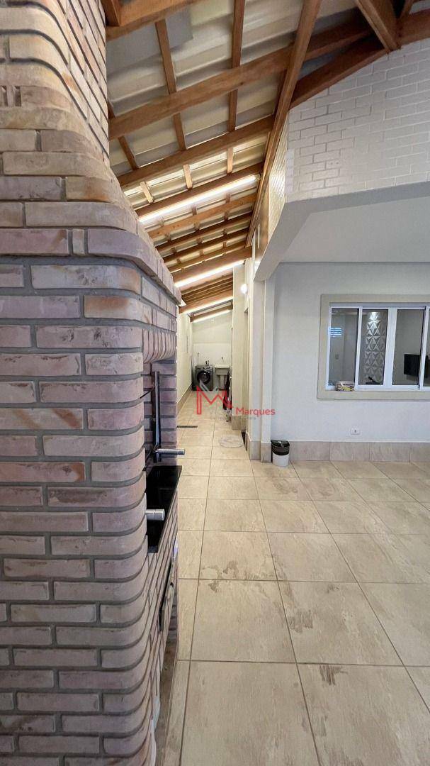 Casa à venda com 2 quartos, 90m² - Foto 3