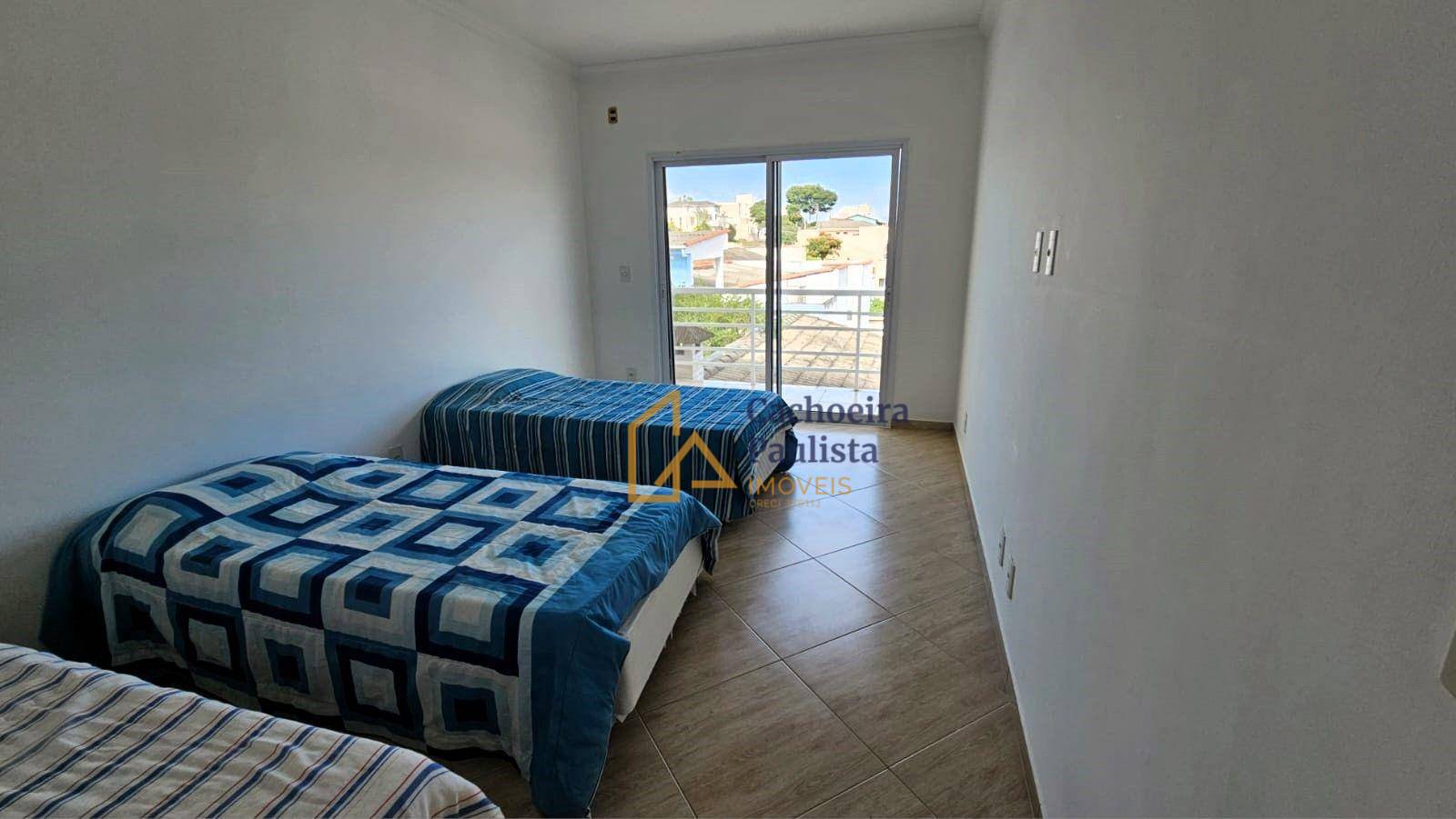 Casa à venda com 4 quartos, 235m² - Foto 9