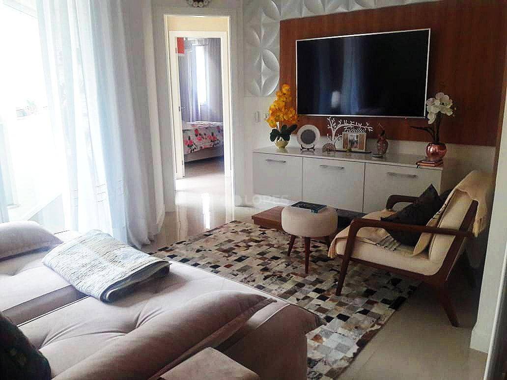 Apartamento à venda com 3 quartos, 124m² - Foto 1