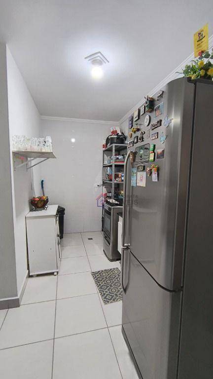 Apartamento à venda com 2 quartos, 50m² - Foto 13