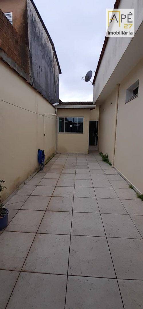 Casa à venda com 2 quartos, 100m² - Foto 18