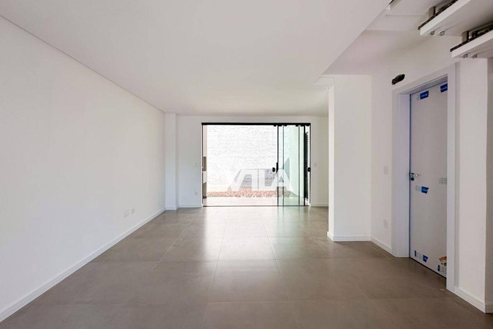 Sobrado à venda com 3 quartos, 142m² - Foto 4