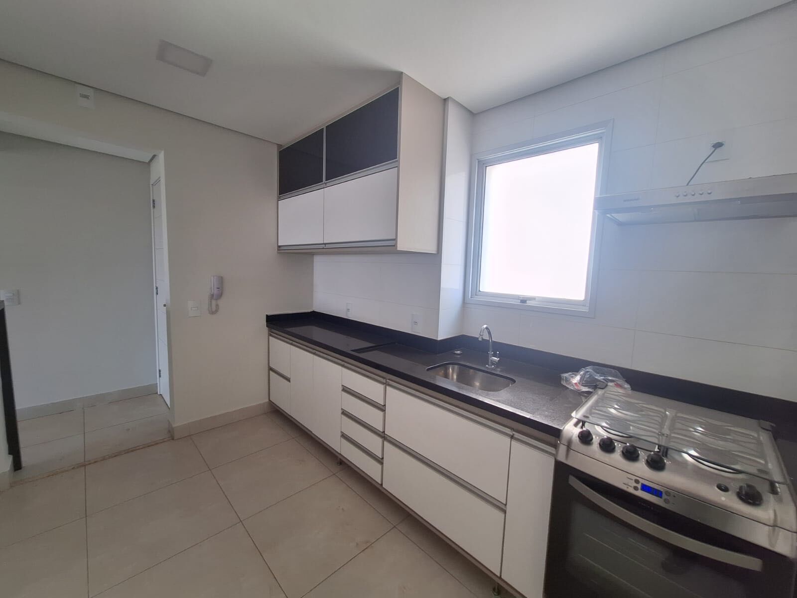 Apartamento para alugar com 3 quartos, 89m² - Foto 11