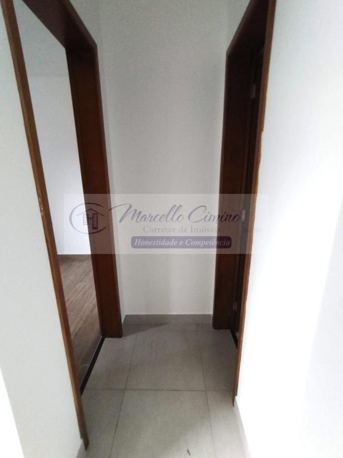 Apartamento à venda com 2 quartos, 38m² - Foto 9