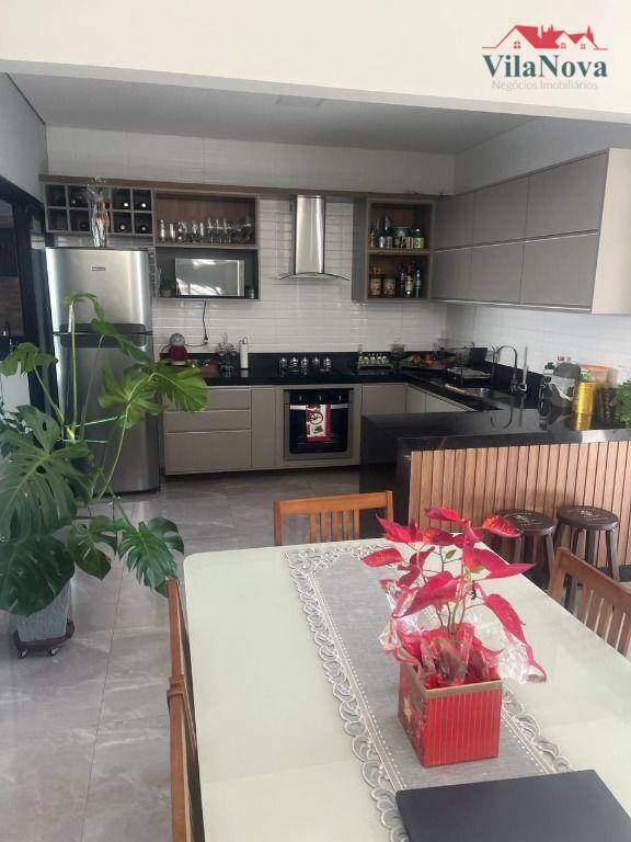 Casa de Condomínio à venda com 3 quartos, 128m² - Foto 3