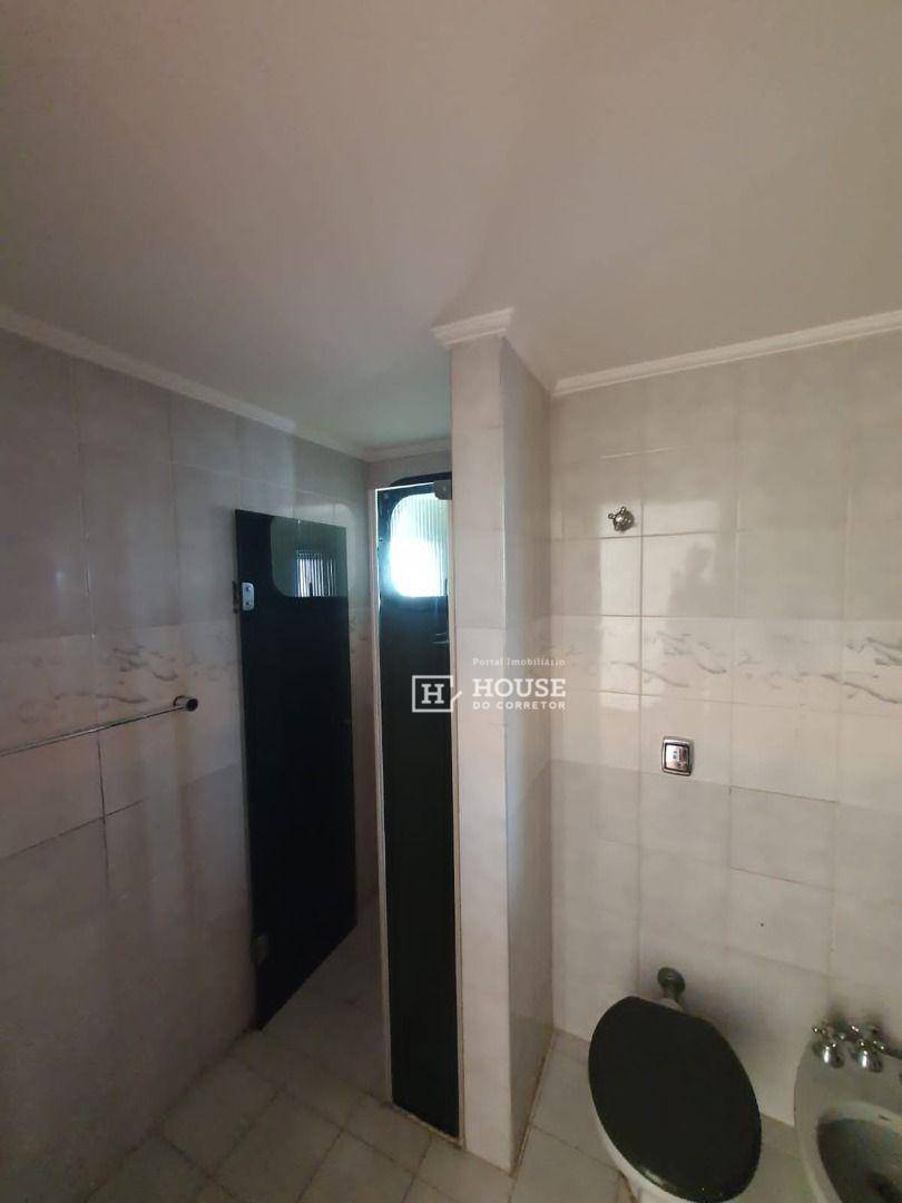 Apartamento à venda com 3 quartos, 189m² - Foto 10